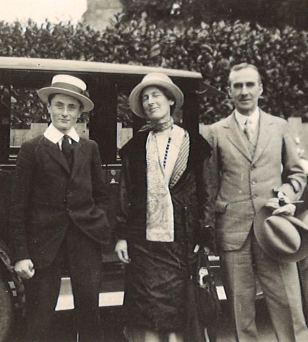 Rootham family about 1924